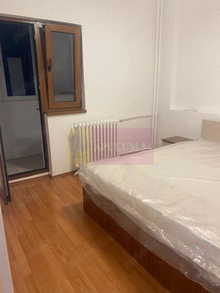 Inchiriere 2 camere B-dul Chisinau - stradal