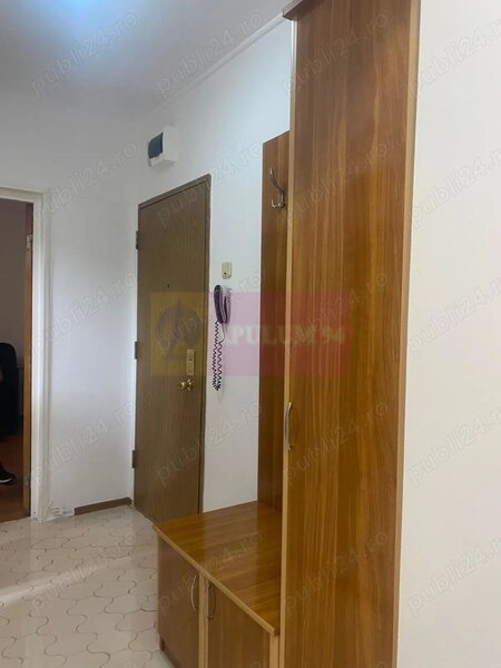 Inchiriere 2 camere B-dul Chisinau - stradal